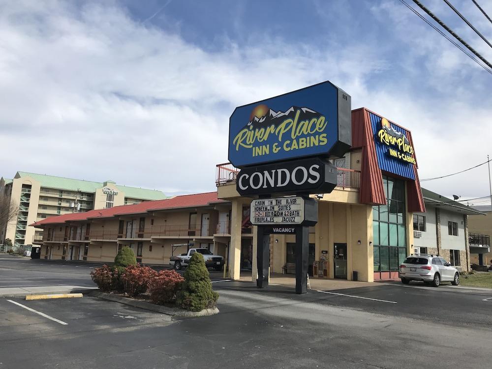 River Place Inn Pigeon Forge Bagian luar foto