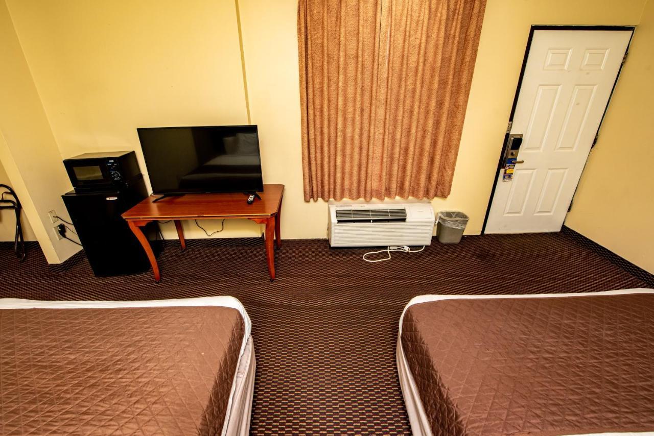 River Place Inn Pigeon Forge Bagian luar foto